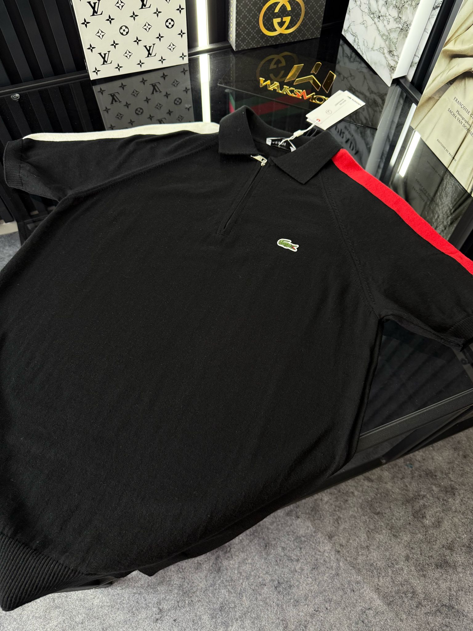 LCST Kırmızı Şeritli Örme Triko Tshirt /Siyah