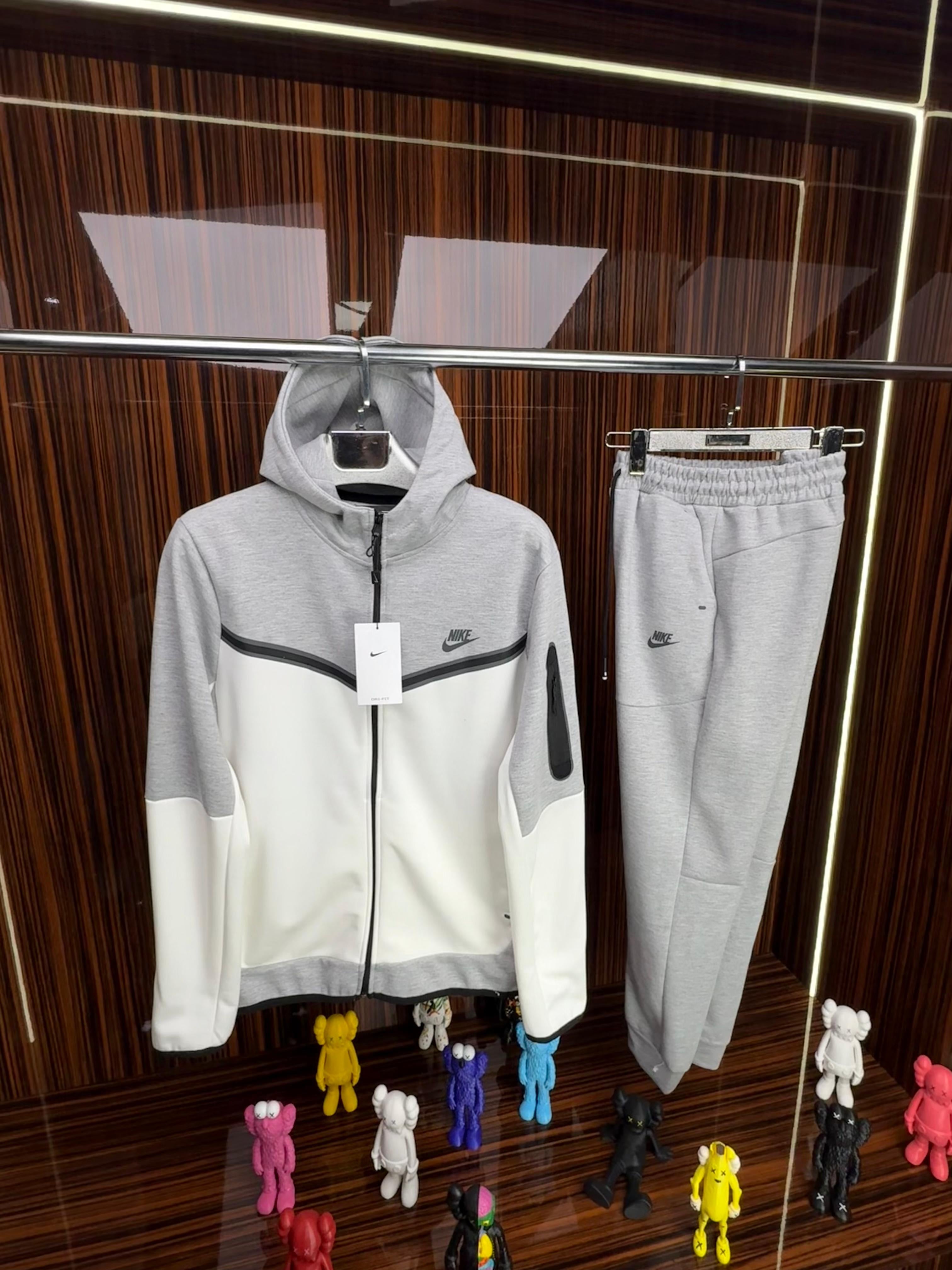 NK TECH FLEECE Eşofman Takımı /Gri-Beyaz