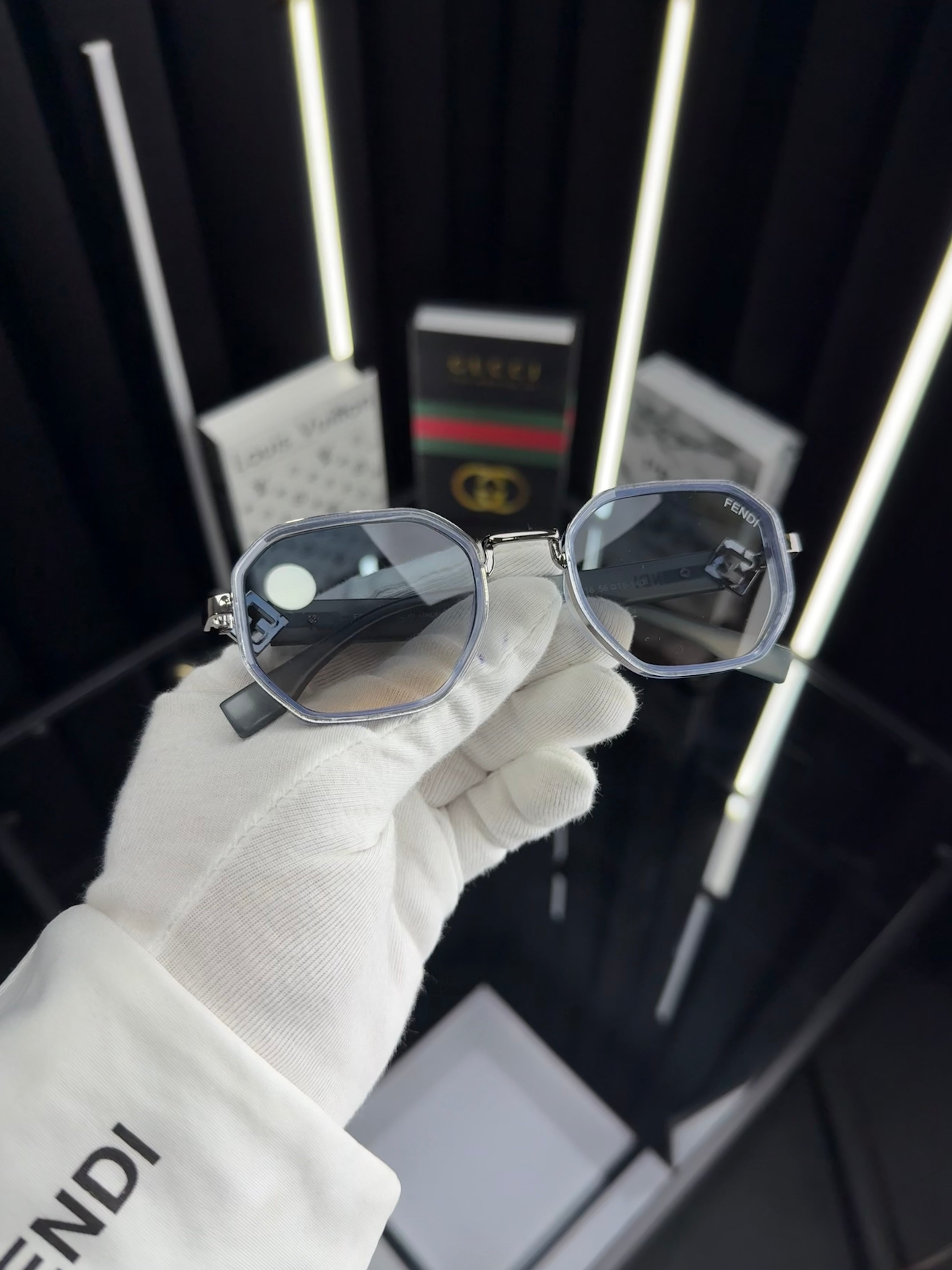 Fendi 147