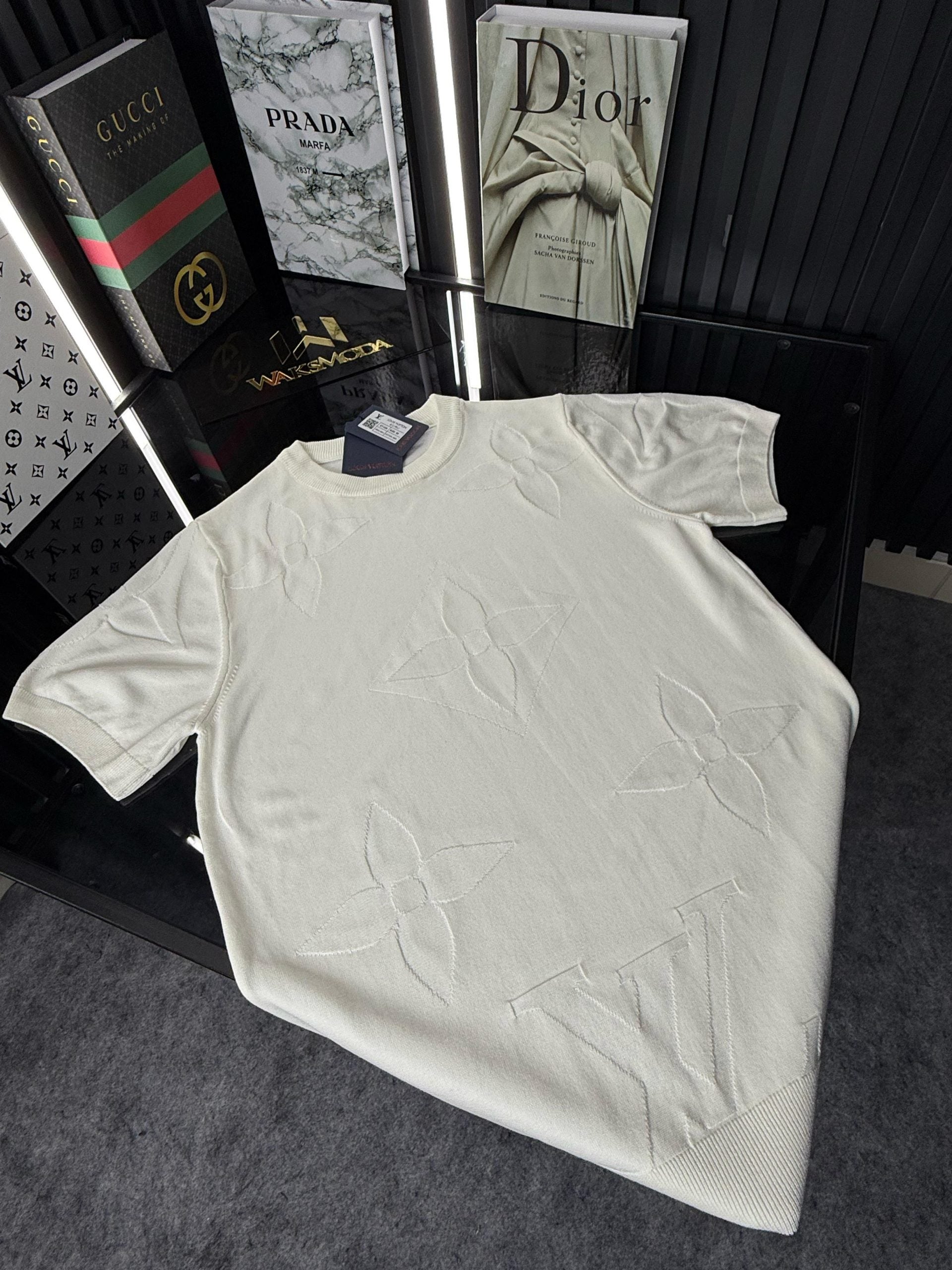 LV Örme Triko Tshirt /Beyaz