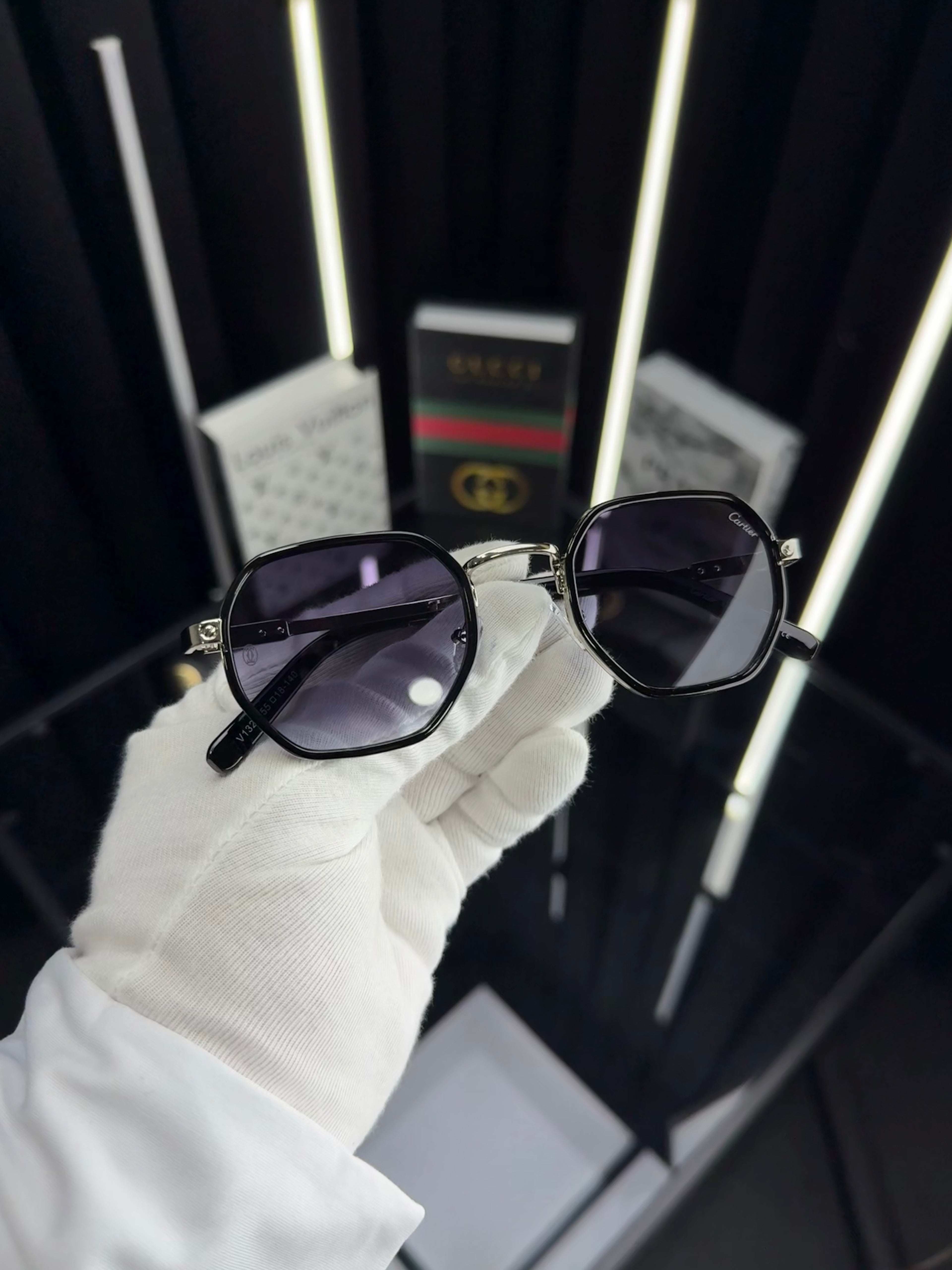 Cartier 151