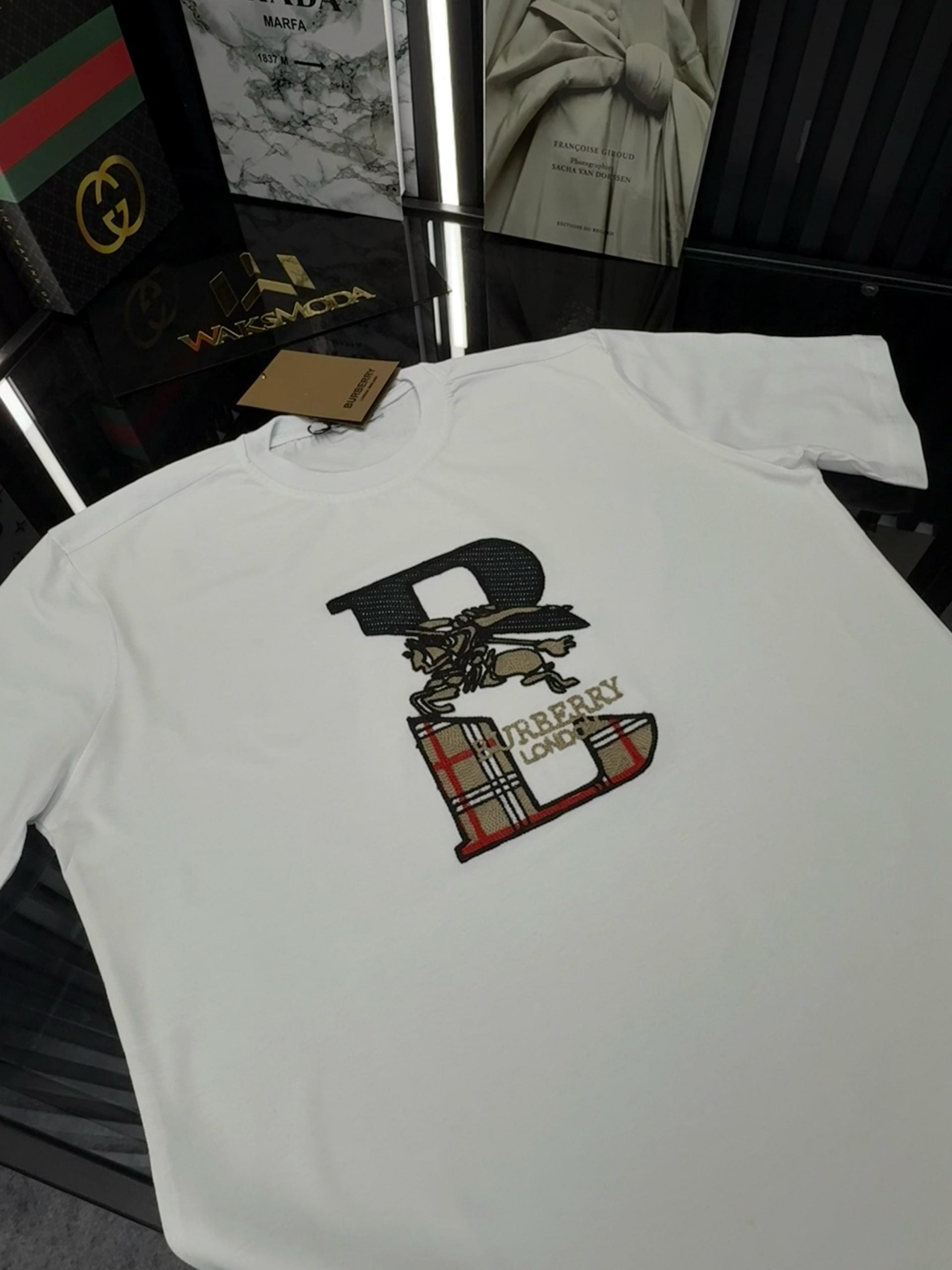 BRBRY Bisiklet Yaka Tshirt /Beyaz BB