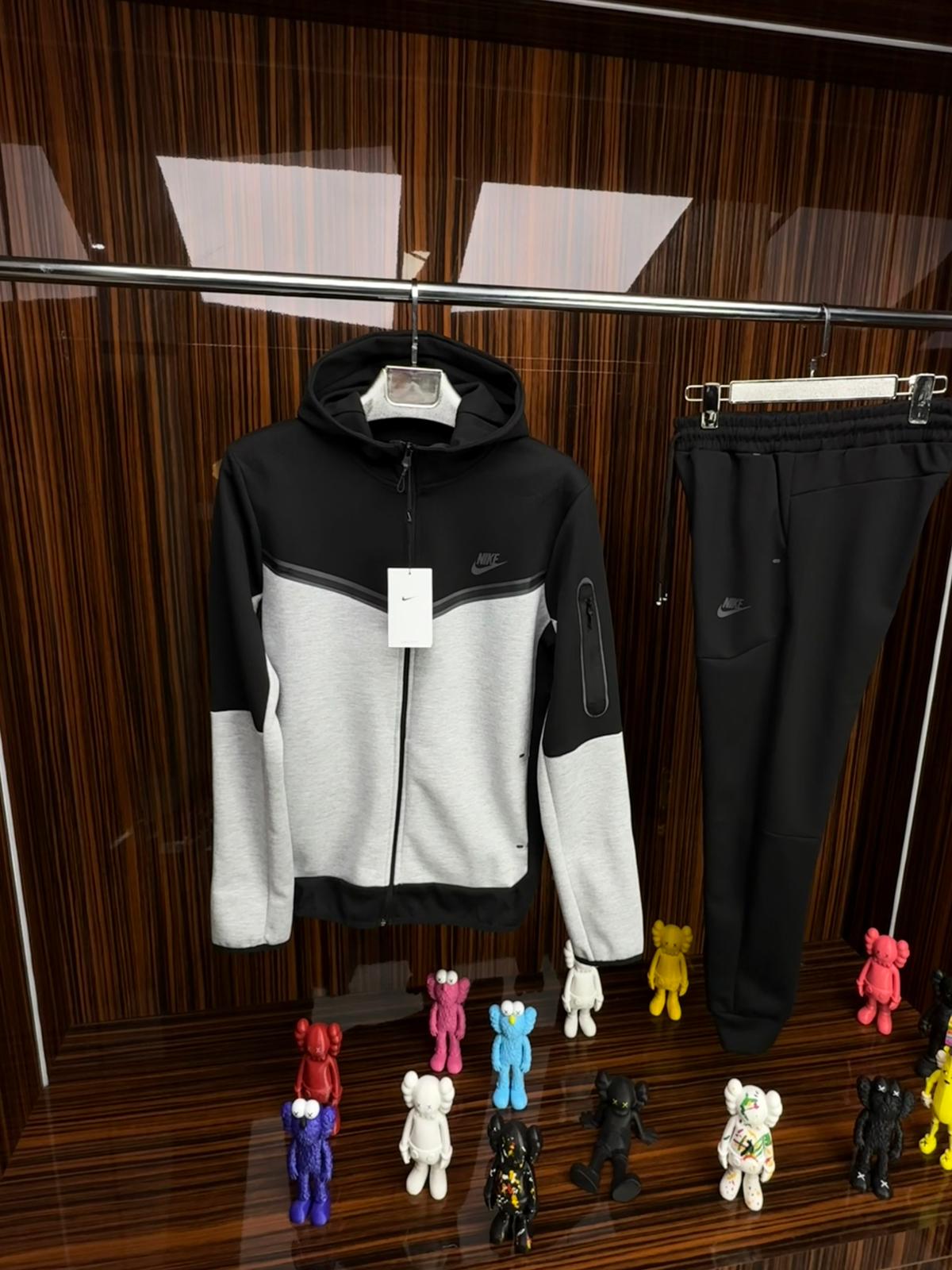 NK TECH FLEECE Eşofman Takımı /Siyah-Gri