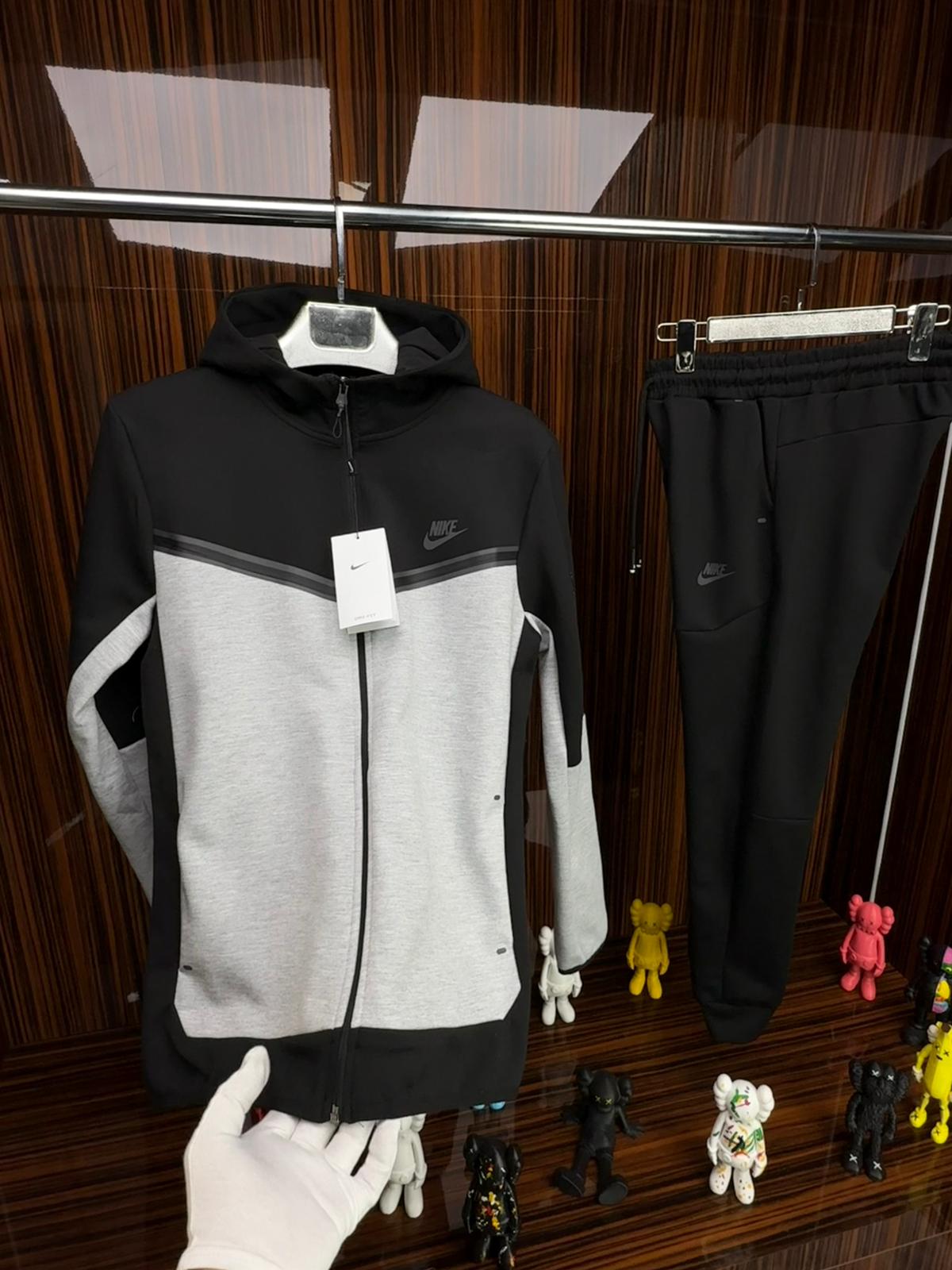 NK TECH FLEECE Eşofman Takımı /Siyah-Gri